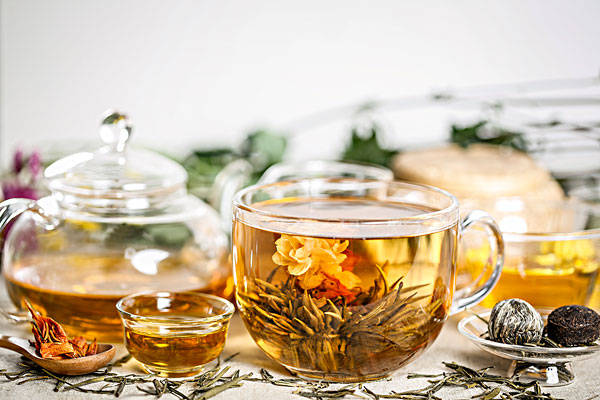 手腳冰涼喝什么茶好 黑糖姜茶、桂圓紅棗茶