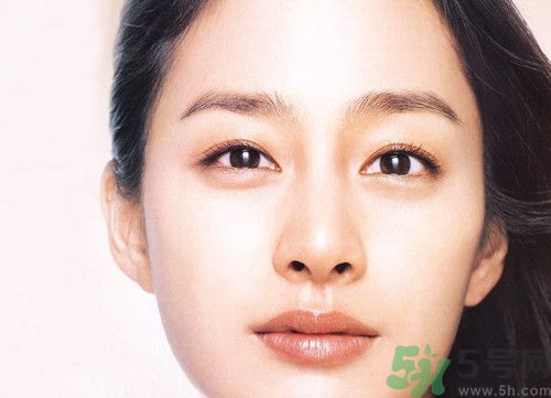 冬天痘痘越來越多是怎么回事？冬天痘痘要怎么去除
