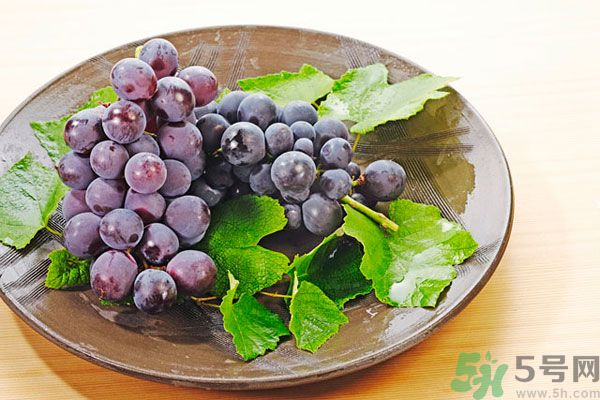膽結(jié)石能吃葡萄嗎？膽結(jié)石患者吃葡萄好不好？