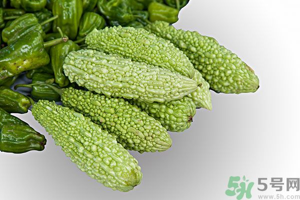 苦瓜子能吃嗎？苦瓜籽變紅了還能吃嗎？