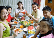 為什么我13歲腋下長(zhǎng)毛了還有狐臭？13歲長(zhǎng)腋毛有狐臭怎么辦？