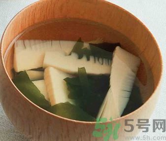 春天吃什么食物排肝毒？排肝毒吃什么最好？