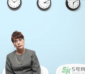 出現(xiàn)強(qiáng)迫癥怎么辦？如何治療自己的強(qiáng)迫癥？