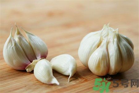 吃大蒜能降血壓嗎？大蒜發(fā)芽了還能吃嗎？