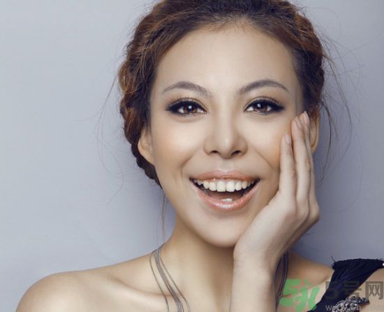 為什么會有黑眼圈？怎么去除黑眼圈最好？