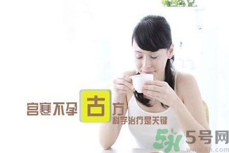 宮寒的癥狀有哪些？宮寒怎么調(diào)理？