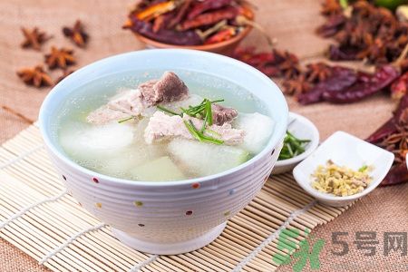 孕婦水腫怎么消除？孕婦水腫喝冬瓜排骨湯有效果嗎？