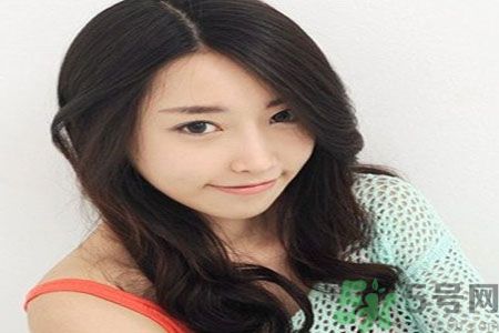 臉大的女生適合短發(fā)嗎？臉大的女生適合什么發(fā)型？