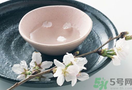 美翻了，櫻花可以做什么吃？櫻花茶怎么做？