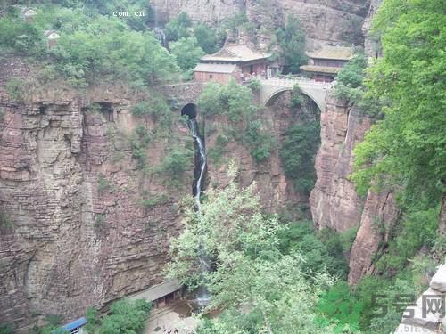 北京過山車懸掛高空 出門游玩注意事項(xiàng)有哪些？