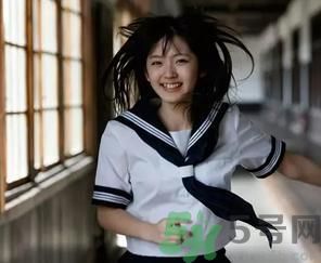 全國(guó)幾大經(jīng)典校服 總有一款你穿過嗎？