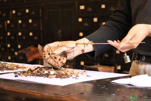 蕁麻疹會不會傳染？蕁麻疹怎么治才能好？