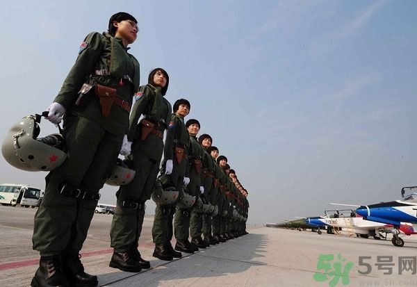 公交車遇到色狼怎么辦？防色狼手冊(cè)教你一招搞定！