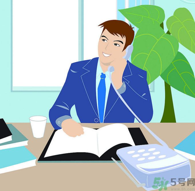久坐會得腰間盤突出嗎？久坐有什么壞處？