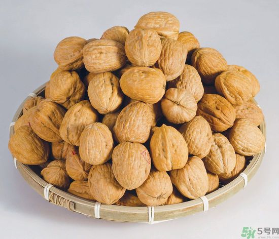 胡桃可以減肥嗎？吃胡桃有什么好處？