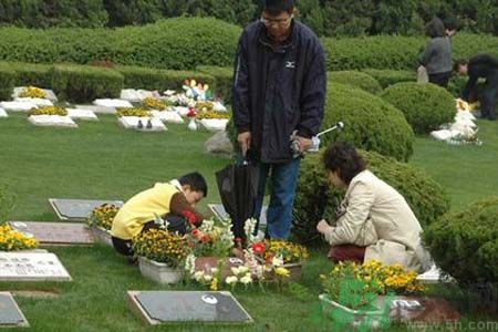清明節(jié)的習(xí)俗有哪些？清明節(jié)吃什么？