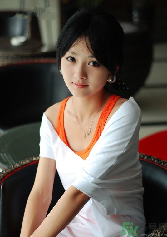 女生手腳冰涼是什么原因？手腳冰涼怎么調(diào)理？