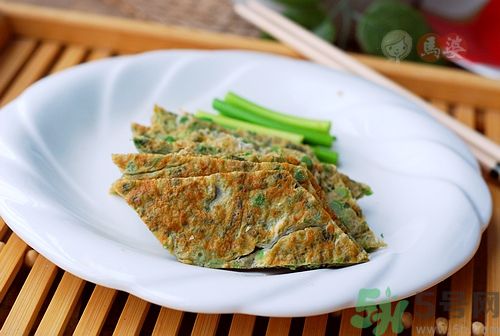 香椿雞蛋餅怎么做？香椿煎蛋餅做才能好吃？