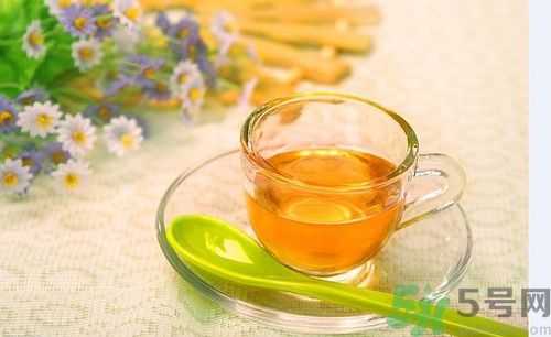 小葉增生可以喝豆?jié){嗎？小葉增生可以吃蜂蜜嗎？