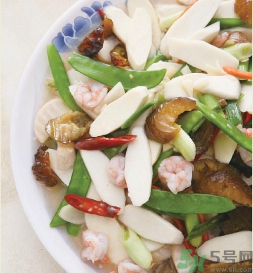 地皮菜可以炒山藥嗎？地皮菜炒山藥能吃嗎？
