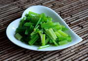 鼻炎能吃芹菜嗎？鼻炎吃芹菜好嗎？
