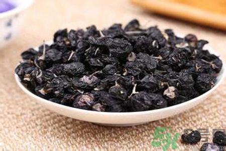 黑枸杞有什么功效？黑枸杞的好處有哪些？