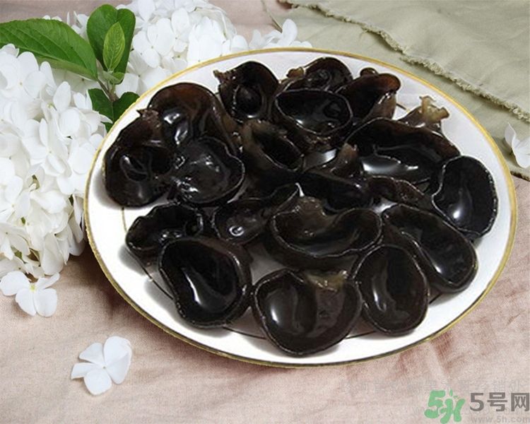 孕婦可以吃黑木耳嗎？孕婦不能吃黑木耳的原因？