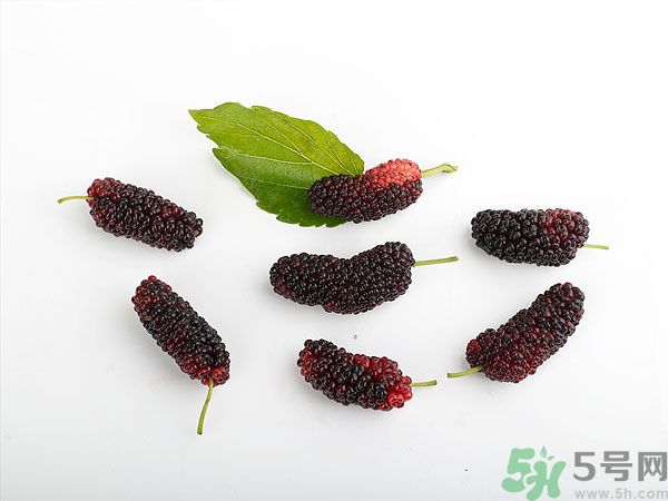 哺乳期能不能吃桑葚？桑葚產(chǎn)婦能吃嗎？
