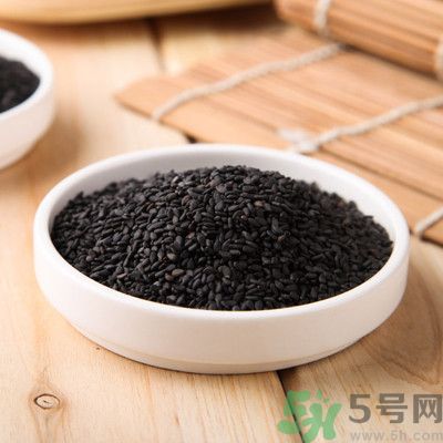 黑芝麻怎么吃可以治白發(fā)？黑芝麻真的能治白頭發(fā)？