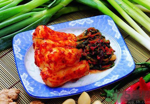胃潰瘍不能吃什么食物？胃潰瘍不能吃什么？