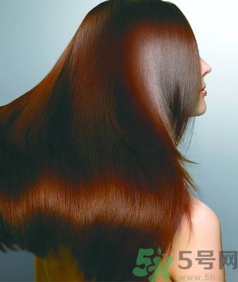 頭發(fā)干枯是為什么？頭發(fā)干枯的原因？