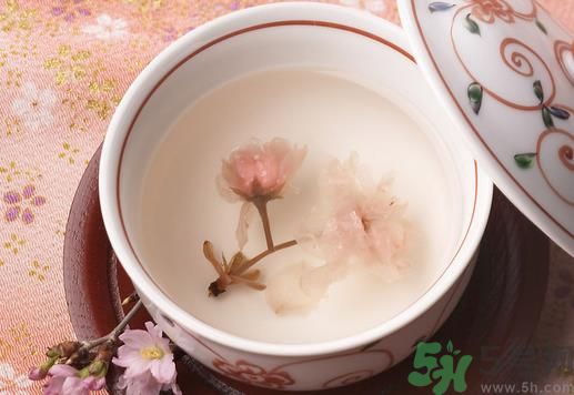 適合女性喝的茶有哪些？女性春季喝什么茶最好？