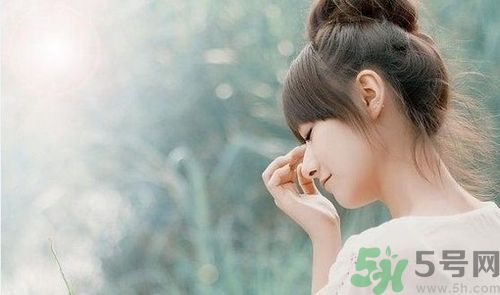 90后女孩癱瘓后出版25萬字 女人要怎樣生活最好？