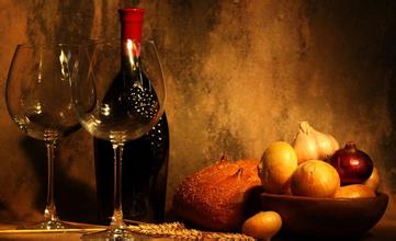 痛風(fēng)可以喝紅酒嗎？痛風(fēng)喝紅酒好嗎？