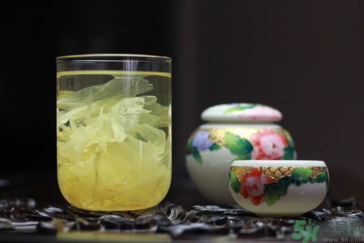 月經(jīng)期間可以喝牡丹花茶嗎？月經(jīng)期間和牡丹花茶好嗎？