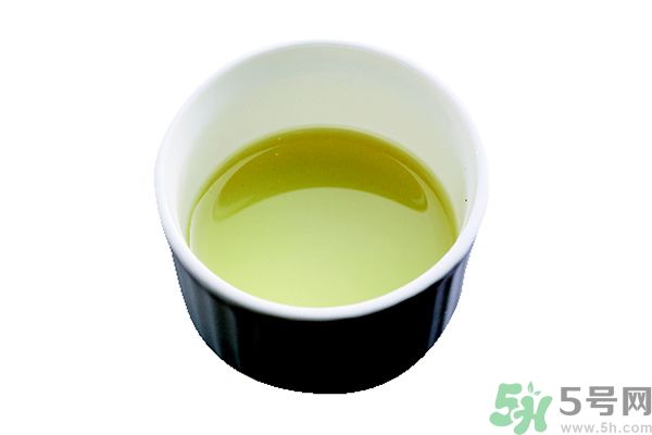 牛奶過期了還能怎么利用？牛奶能去魚腥味嗎？