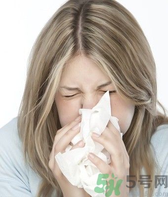 感冒了可以吃魚嗎？感冒吃魚有什么后果？