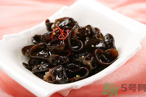 萵筍可以和木耳一起炒嗎？萵筍和木耳一起炒好嗎？