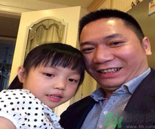 小四月是誰？小四月的爸爸是誰？