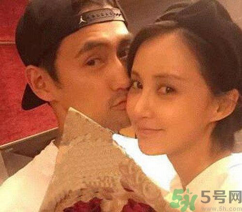 袁弘和張歆藝五月德國完婚 張歆藝的婚紗是什么牌子？