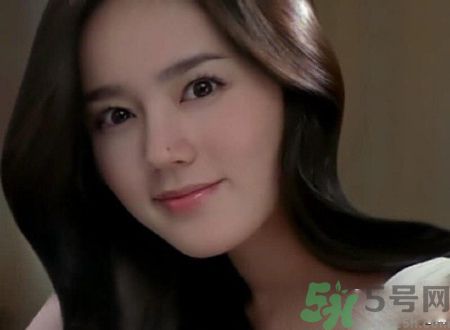 韓佳人女兒叫什么名字？韓佳人的老公是誰？