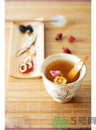 春天上火了喝什么茶好？喝什么茶快速消火？