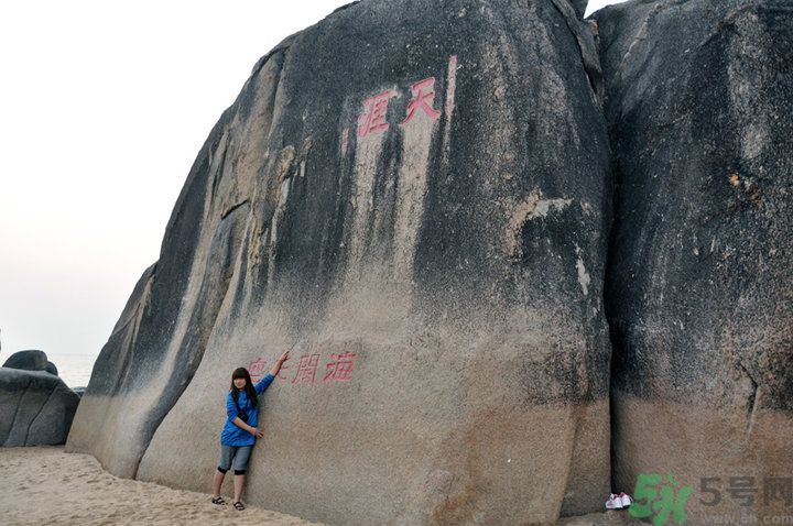 天涯海角附近有什么實(shí)惠吃海鮮的餐廳？天涯海角吃海鮮可以去那里？