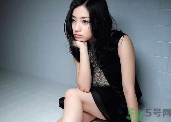 大齡女怎么提高卵子質(zhì)量？大齡女備孕需要注意什么？