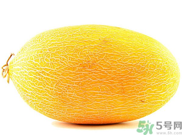 香瓜和芒果能一起吃嗎？香瓜和芒果一起吃肚子疼怎么回事