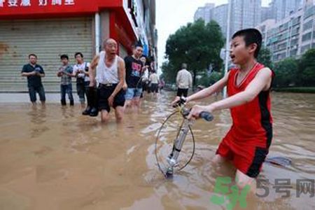湖南為什么出現(xiàn)暴雨？湖南暴雨受災(zāi)嚴(yán)重情況？