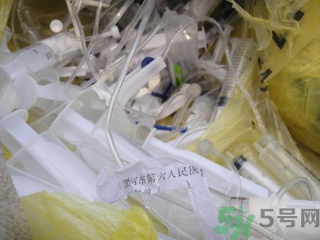 醫(yī)療垃圾做成一次性餐具是怎么回事？醫(yī)療垃圾的危害有哪些？