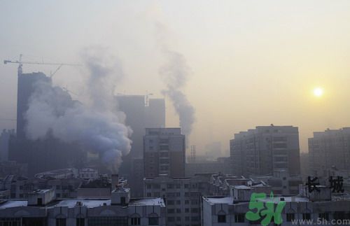 全國(guó)空氣質(zhì)量排名是怎樣的？遇到霧霾天氣怎么辦？