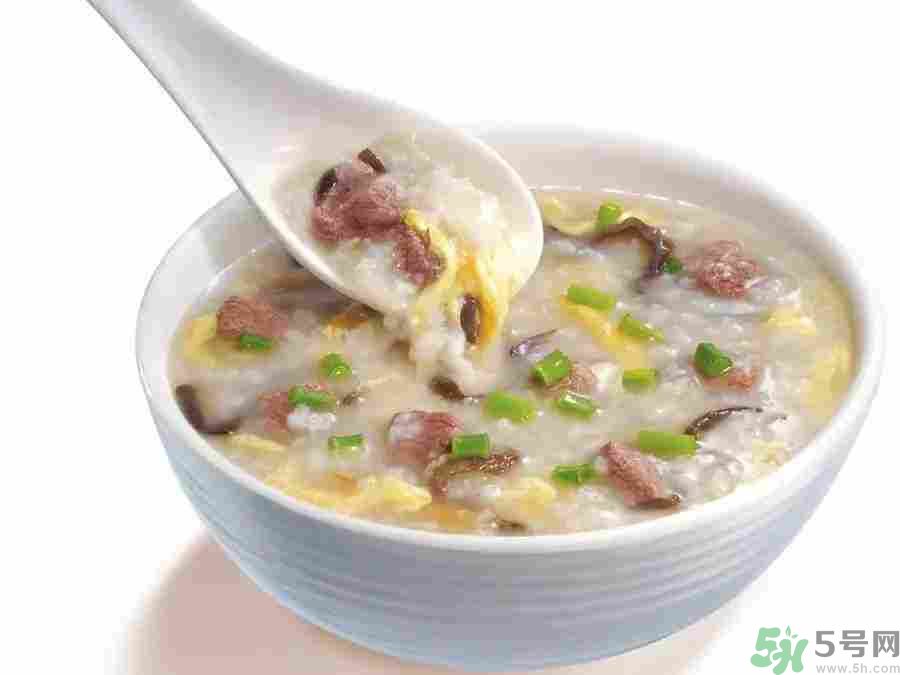 早餐吃面還是包子比較好？早餐吃包子和面健康嗎？