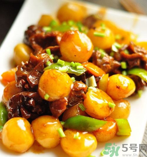 土豆皮變綠還可以吃？土豆發(fā)青吃了會中毒嗎？